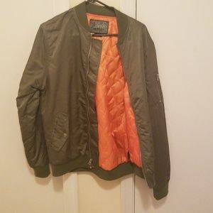 BOMBER Jacket